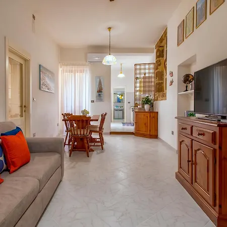 Apartment Sardinia Re - Corso 32 *